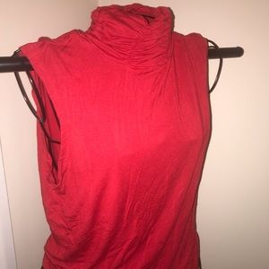 Jillian Nicole sleeveless turtleneck